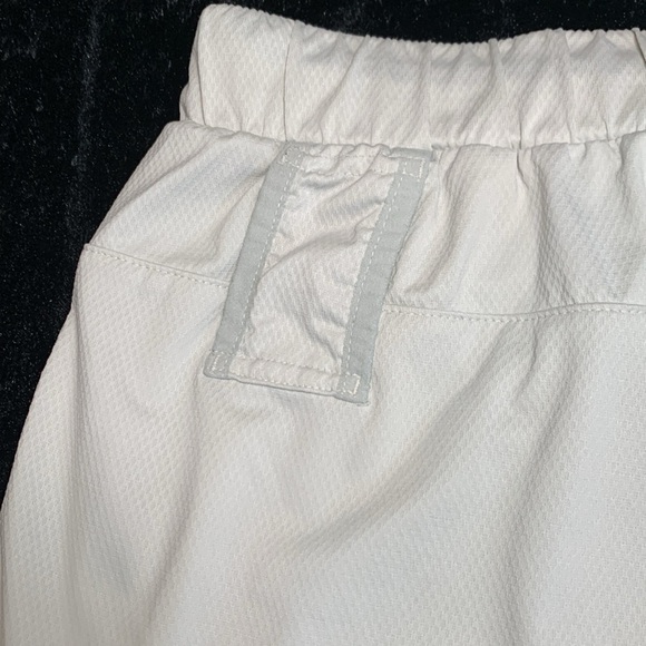 ASRV Lined Shorts Mens Medium Off White Drawstring Athletic Activewear DSG-0662 - Picture 3 of 8